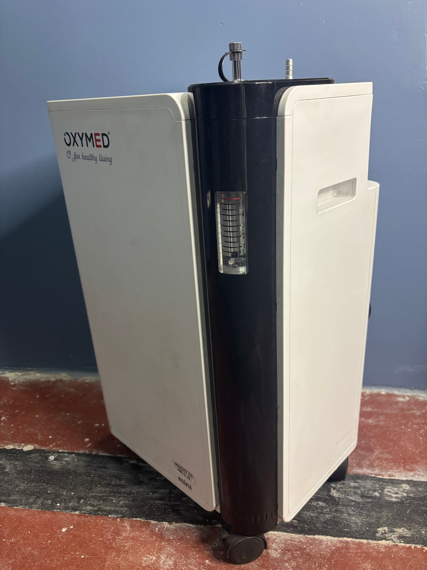 Oxymed Mini 5 LPM Oxygen Concentrator – Compact, Quiet & Powerful