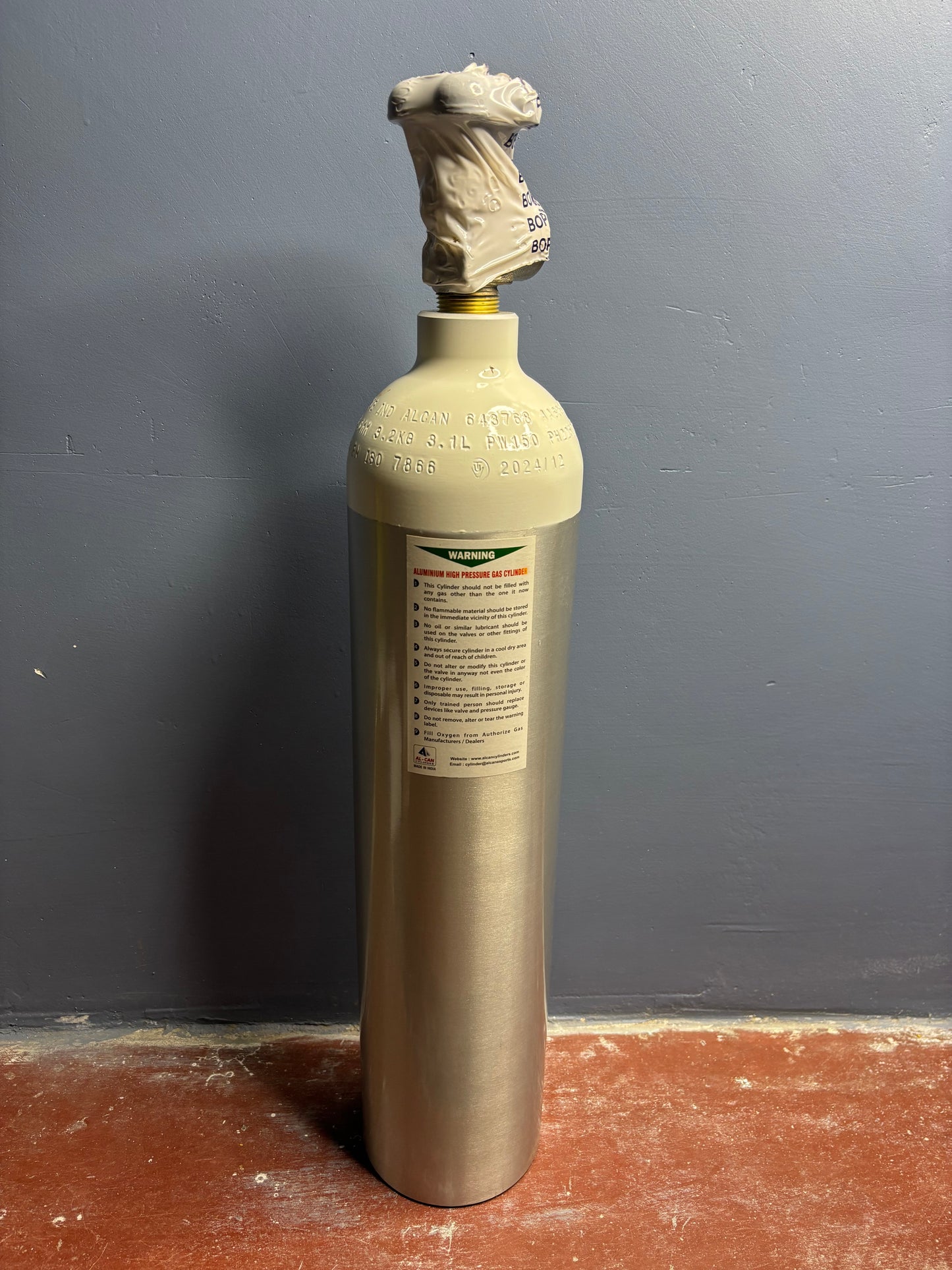 3.1 L Aluminium Oxygen Cylinder (OxyKit) with Carry Bag β Mid-Size Portable Oxygen Kit
