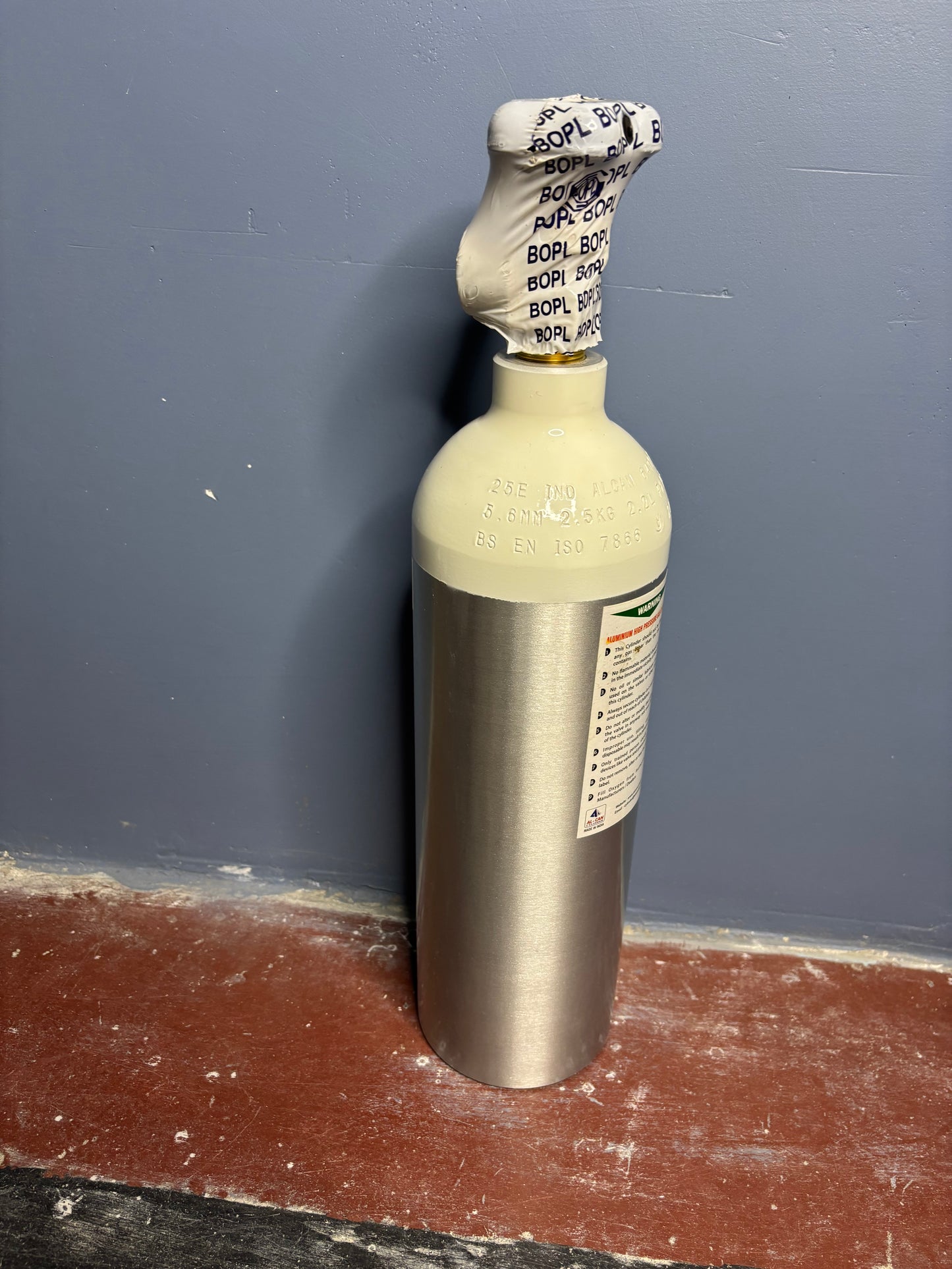 2.2L Aluminium Oxygen Cylinder Combo – Regulator, Humidifier & Mask (Portable OxyKit)