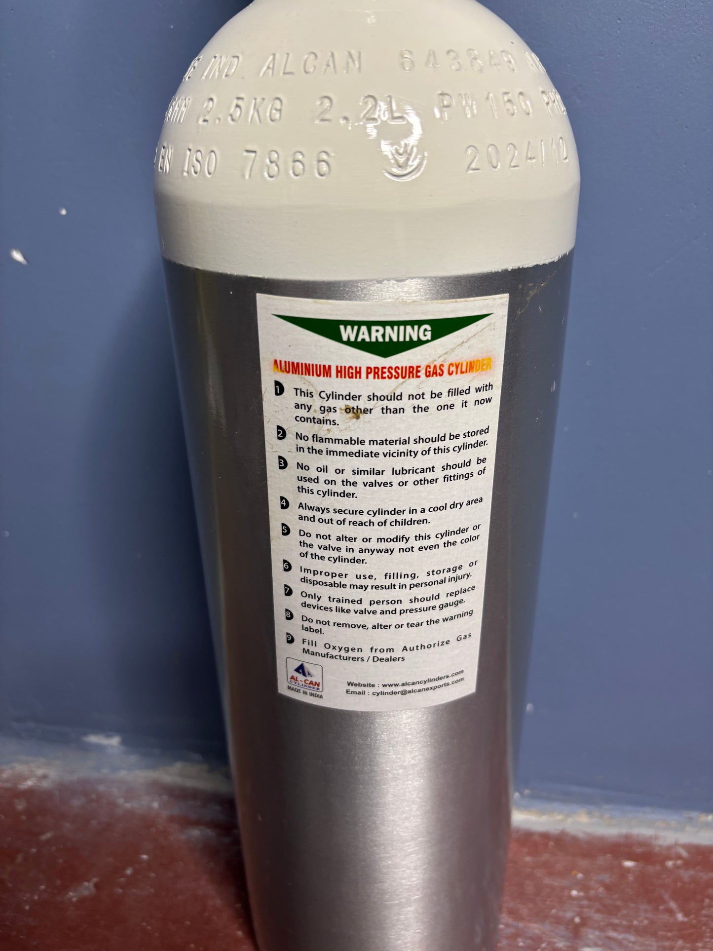 2.2L Aluminium Oxygen Cylinder Combo – Regulator, Humidifier & Mask (Portable OxyKit)