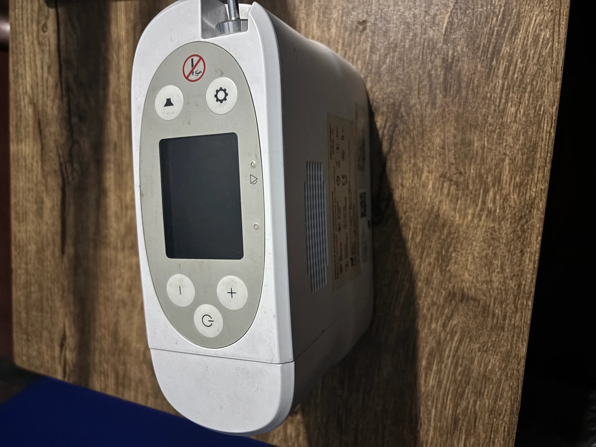 Oxymed P2 Portable Oxygen Concentrator | Lightweight Pulse Flow