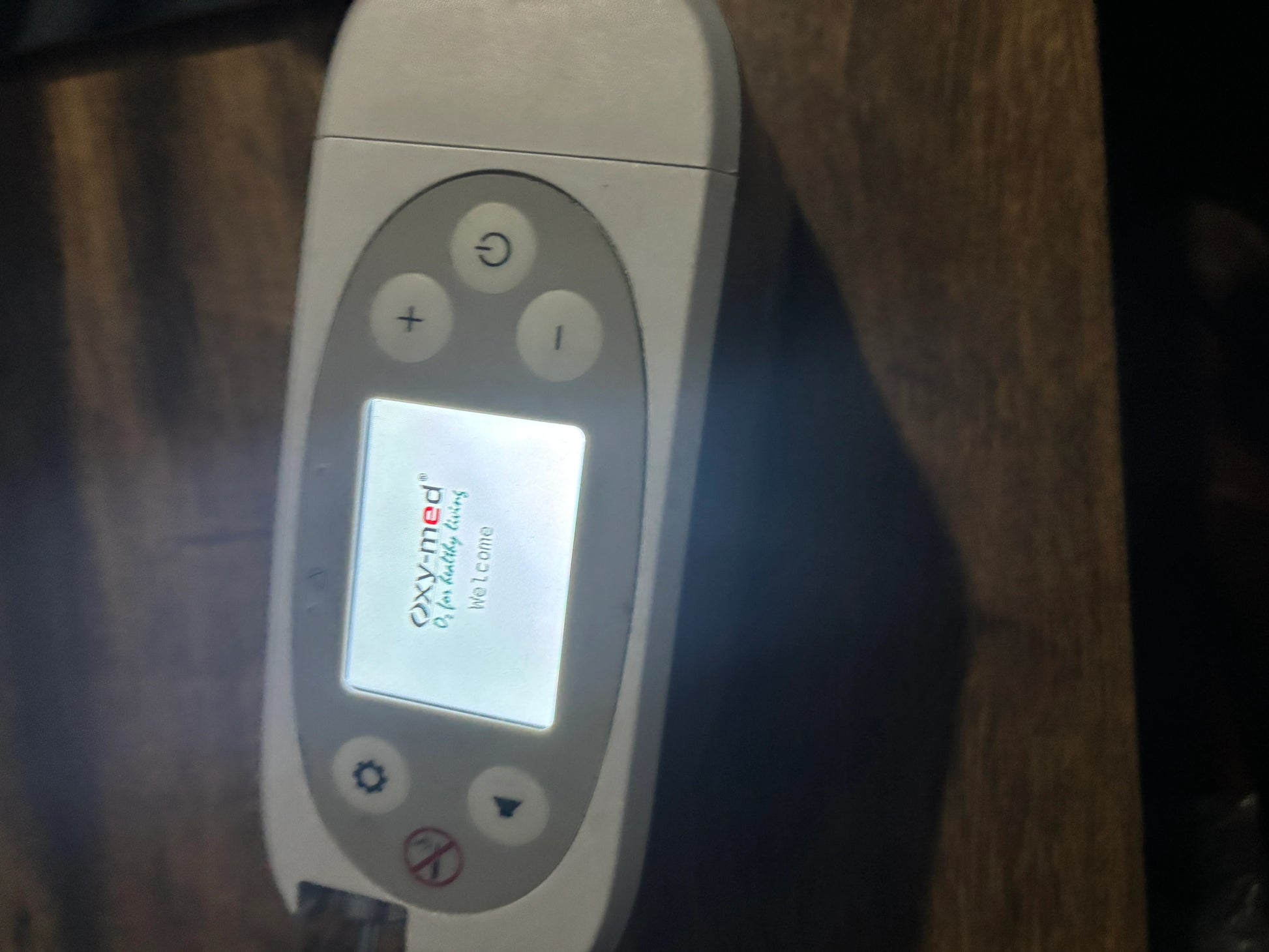 Oxymed P2 Portable Oxygen Concentrator on Rental in  india