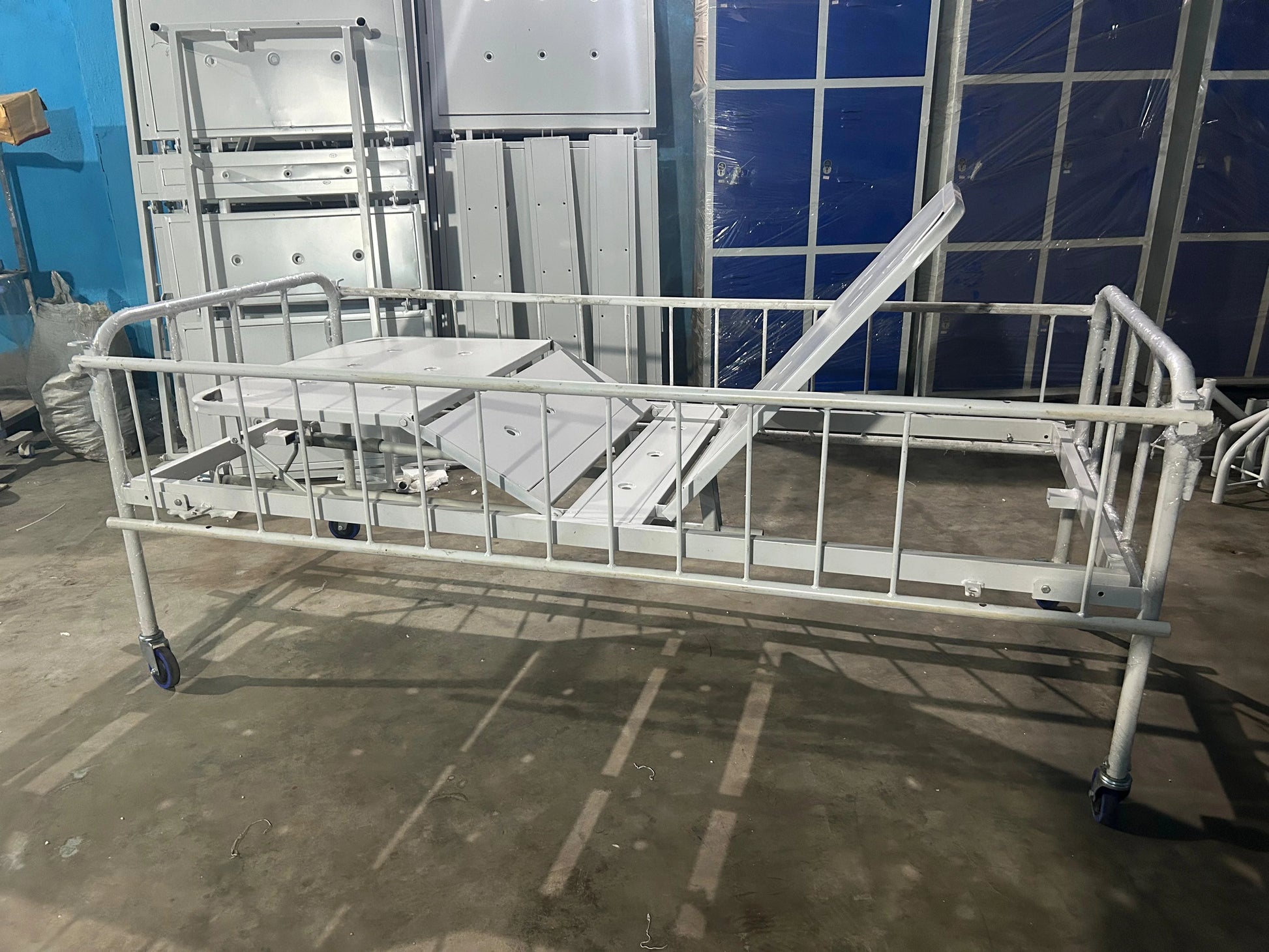 Fowler Hospital Bed Manual – Adjustable Patient Bed for Sale in India